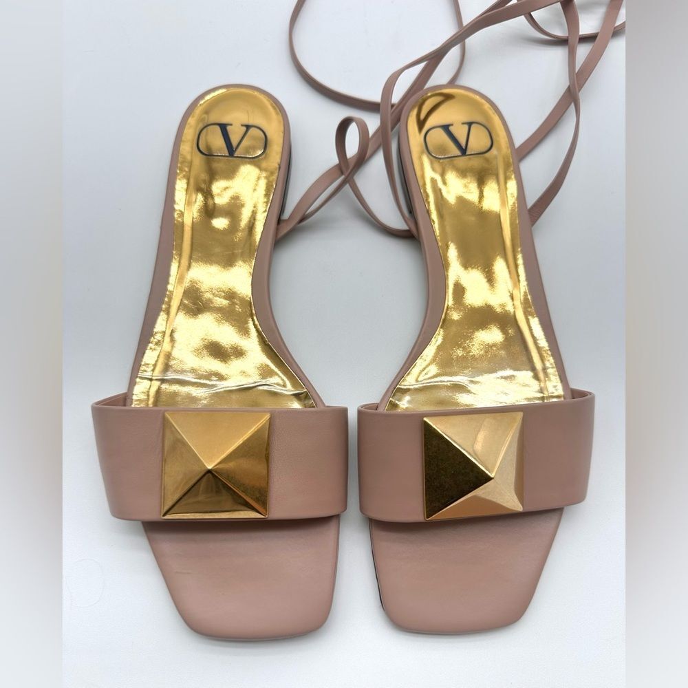 Valentino Garavani One Stud Gladiator Ankle Tie Wrap Flat Sandals Poudre EU 39.5 - Picture 6 of 12